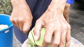 Food cutting