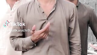 aur hum ladke hain janab