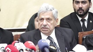Lawyers Long March_ _ PTI's Hamid Khan Shocking Statement after IHC Judges Letter _ Public News.