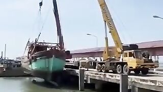 Tandem  lifting