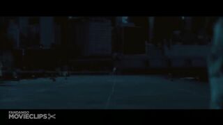 I Am Legend (7_10) Movie CLIP - SUV Attack (2007) HD.
