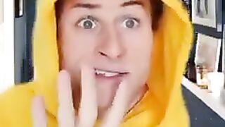et___Vous_iriez_dans_quelle_salle___????????_#shorts_#funny_#humour_#comedy_#viral_