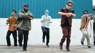 The dance of hephop