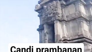candi prambanan.
