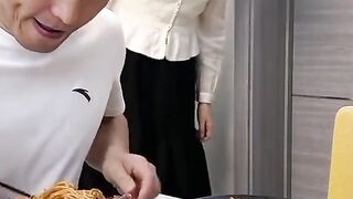 Chinese funny video Husband and wife