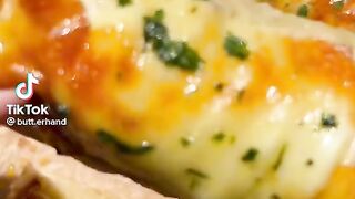 Bread with garlic and cheese