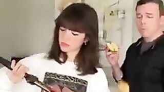 ISSEI_funny_video_????????????_with_Inosuke????(240p).