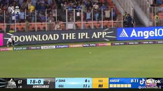 Crickets ???? lovers specially ipl
