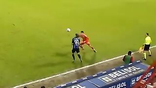 Amazing dribbling in soccer ⚽