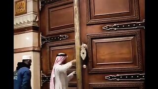 #Allahu Akbar