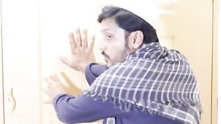 Khan sb or jhony carpenter funny .....