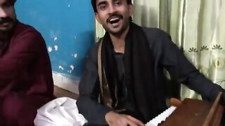 To saah khani the pahanje ghar