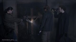 Dracula 2000 (1_12) Movie CLIP - Booby Traps (2000) HD.