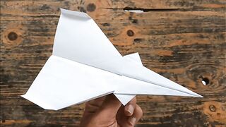 This PAPER PLANE can flies far