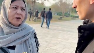 Maa to Maa hoti hai