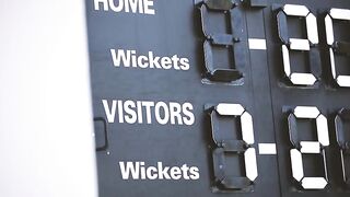 Cricket Mitchell Starc's Bowling Tips please follow my channel