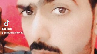 Yah saal b guzar gaya