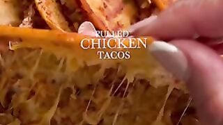 Pulled chicken tacos