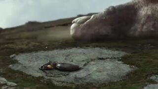 Giant attack humans scene