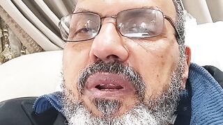 أَوَلَمْ يَرَ الَّذِينَ كَفَرُوا أَنَّ السَّمَاوَاتِ وَالْأَرْضَ