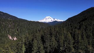 Subscribe Drone video Fuji-san (富士山) in Japanese
