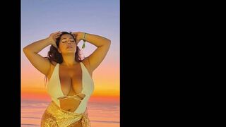 Plus Size Model Cristiana Montegu II Wiki Bio Insta Model