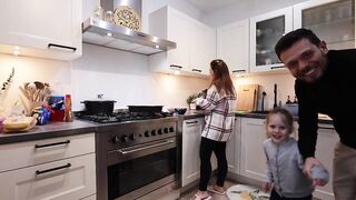 افطرنا بغرفة ميلا وبيرلا في رمضان ???? قضينا فيها يوم كامل ????