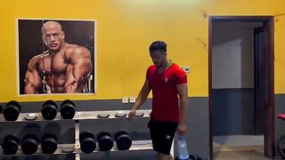 لما تحط قارورة الماء في الصالة