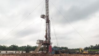 Pertamina (tambang minyak bumi dan gas)