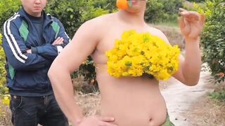Funny crossdresser ????