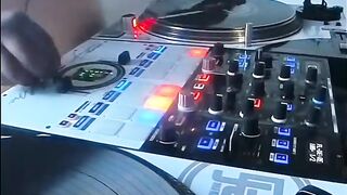Dj On Fire | How To Beat Juggle while Mixing | Best Dj Tutorials | DJ Tips And Tricks