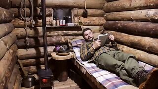 Small Bushcraft Сabin in the Woods. Solo Overnight ASMR
