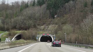 Tunnel