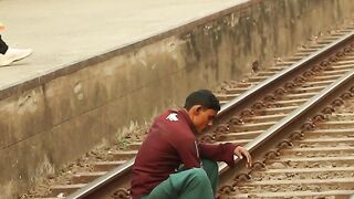 Viral Train Horn Prank !!