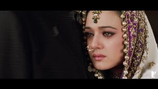 Main Yahaan Hoon - Full Song