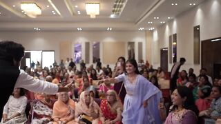 Ranjhana Dance Performance Original Video _ Best Sangeet Performance Ever.