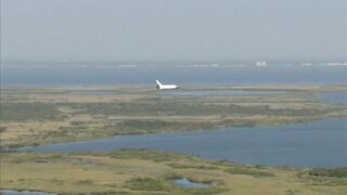 Space shuttle landing