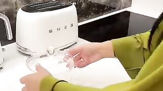 ايه الست دية