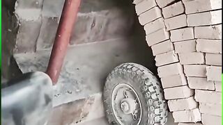 Digging Potatoes Overseas Video Agricultural Machinery Video