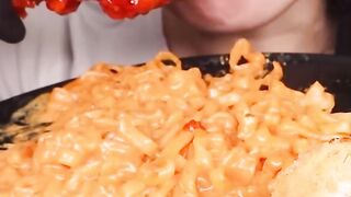 cr__@asmr.honeylip______#asmr_#mukbang_#asmrmukbang_#eating_#eatingshow_#asmreating_#asmreatingsounds_#mouthsounds_#asmreatingshow_#eatingvideo