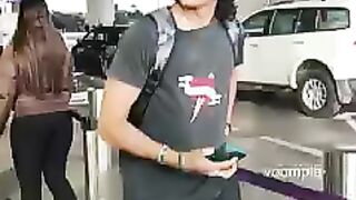 Karisma Kapoor ki beti Samaira She was spotted at the airport