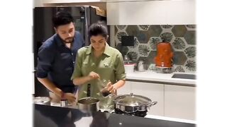 Husband wife love status