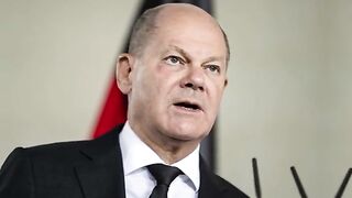 УКРАИНА ОБСЪЖДА МИРЪТ СЛЕД ВОЙНАТА