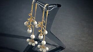 The Hawaiian Lei Sui Dhaga Earrings