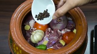Authentic Peshawari Rosh / Namkeen Gosht Recipe || Traditional KPK and Baluchistan