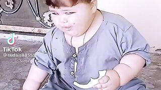 Baby food eating