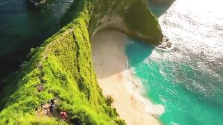Dive Down at Kelingking beach