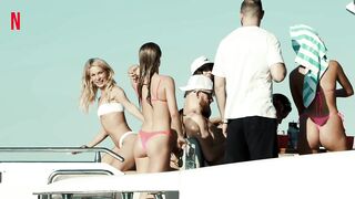For the Boys Girls Party On Boat Miami Beautiful girls