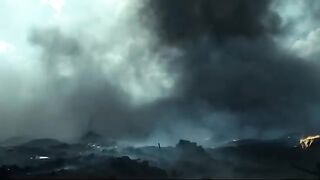 Saving The Last Survivors - Hacksaw Ridge (2016)