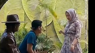Statue Prank